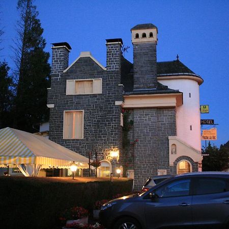 Hotel Roche De Vic Albussac Zewnętrze zdjęcie