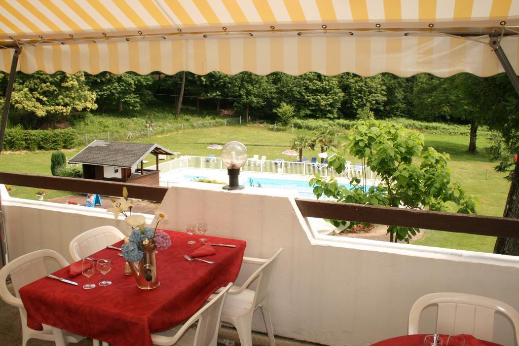 Hotel Roche De Vic Albussac Zewnętrze zdjęcie