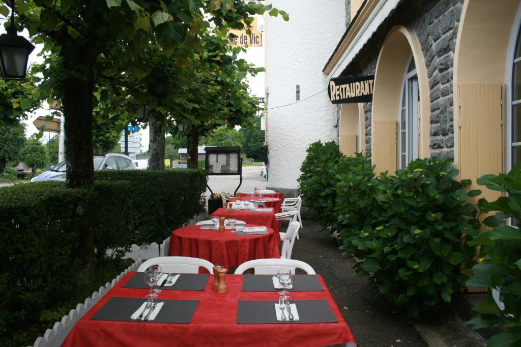 Hotel Roche De Vic Albussac Zewnętrze zdjęcie
