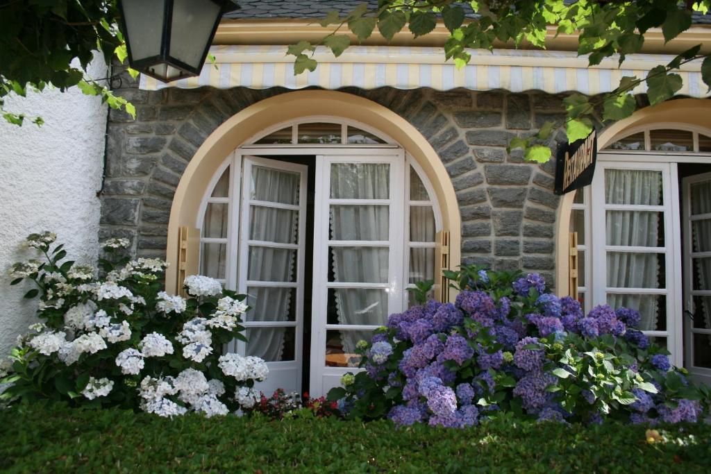Hotel Roche De Vic Albussac Zewnętrze zdjęcie